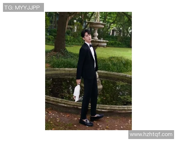 足球明星与章若楠的浪漫邂逅揭示了运动与艺术的完美交融